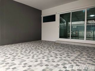 For sale 4 Beds townhouse in Pak Kret, Nonthaburi