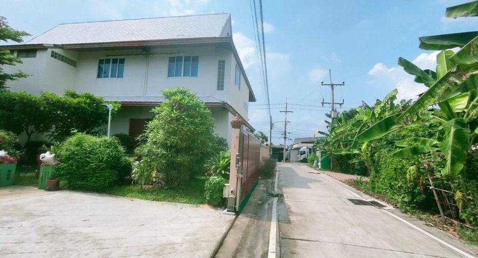 For sale 7 Beds office in Sam Phran, Nakhon Pathom