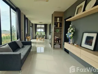 For sale 4 Beds house in Mueang Nakhon Sawan, Nakhon Sawan