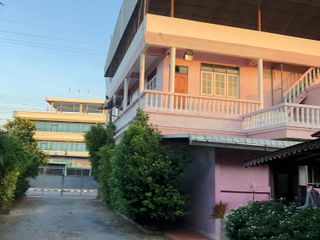 For sale 4 bed house in Hankha, Chainat