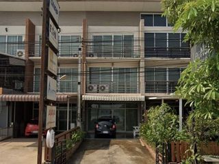 For rent 3 bed townhouse in Mueang Khon Kaen, Khon Kaen
