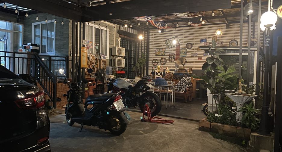 For sale 2 bed house in Mueang Amnat Charoen, Amnat Charoen