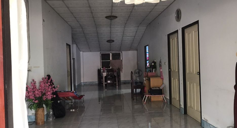 For sale 4 bed house in Mueang Nakhon Phanom, Nakhon Phanom