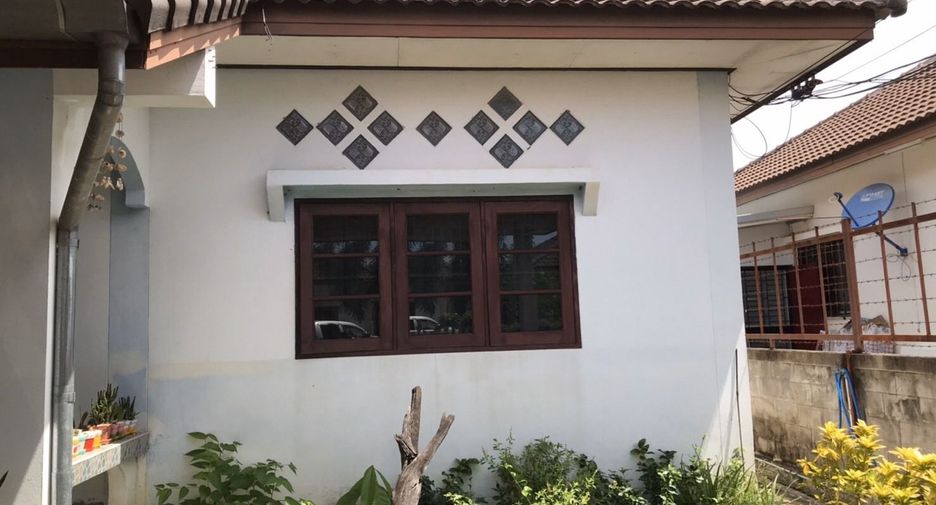 For sale 4 bed house in Mueang Nakhon Phanom, Nakhon Phanom