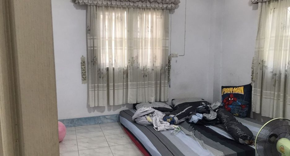 For sale 4 bed house in Mueang Nakhon Phanom, Nakhon Phanom