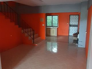 For rent 3 bed townhouse in Mueang Chachoengsao, Chachoengsao