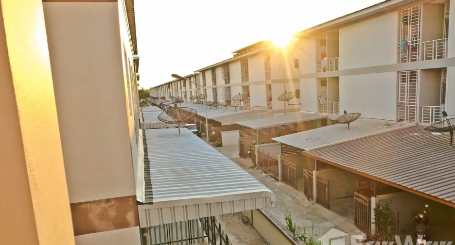 For rent 8 bed house in Mueang Surat Thani, Surat Thani