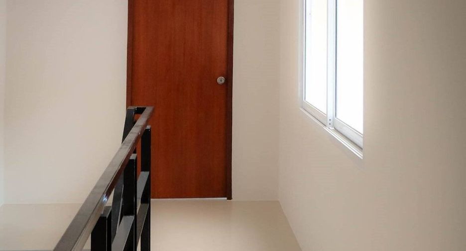For rent 8 bed house in Mueang Surat Thani, Surat Thani
