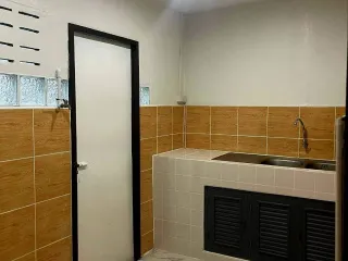 For sale 2 bed townhouse in Mueang Nakhon Sawan, Nakhon Sawan