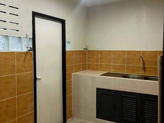 For sale 2 Beds townhouse in Mueang Nakhon Sawan, Nakhon Sawan