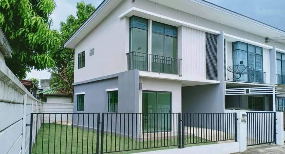 For sale 3 Beds house in Pak Kret, Nonthaburi