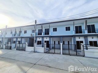 For sale 3 bed townhouse in Mueang Nakhon Pathom, Nakhon Pathom