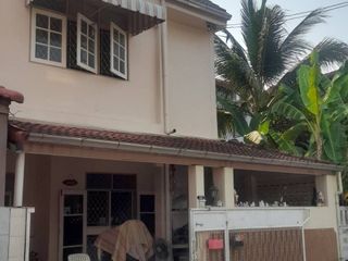 For sale 4 bed townhouse in Mueang Nonthaburi, Nonthaburi
