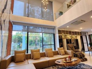 For sale 4 bed villa in Mueang Nonthaburi, Nonthaburi
