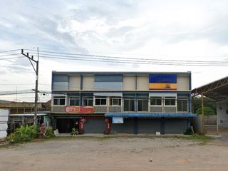 For sale 2 bed retail Space in Phunphin, Surat Thani