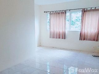 For sale 2 bed retail Space in Phunphin, Surat Thani