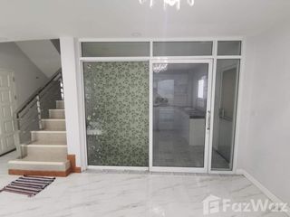 For sale 4 Beds house in Mueang Roi Et, Roi Et
