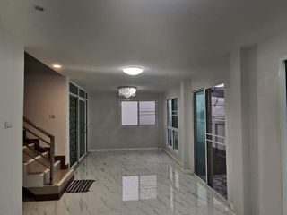 For sale 4 Beds house in Mueang Roi Et, Roi Et