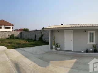 For sale office in Mueang Surin, Surin