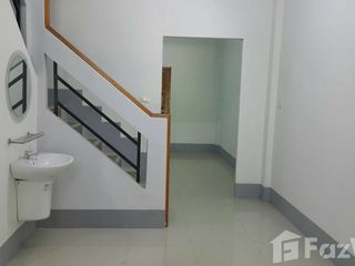 For sale 2 bed townhouse in Phunphin, Surat Thani