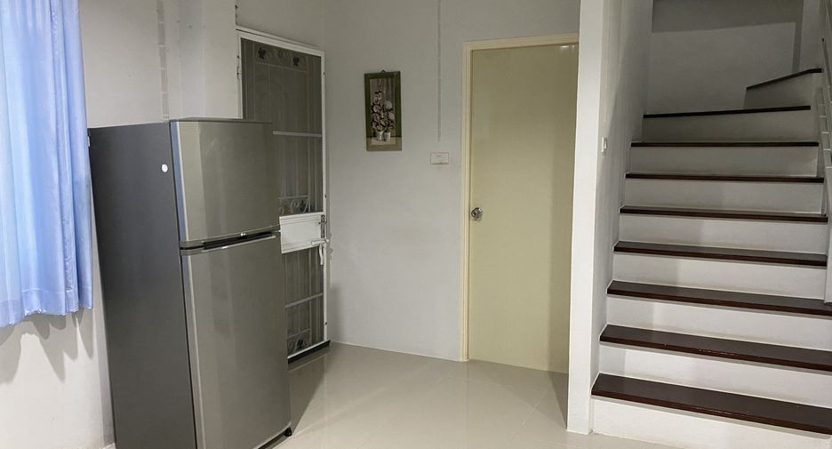 For sale 3 Beds townhouse in Mueang Nakhon Pathom, Nakhon Pathom