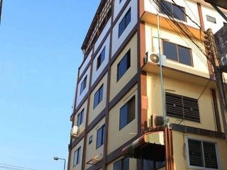 For sale 8 bed townhouse in Mueang Phitsanulok, Phitsanulok