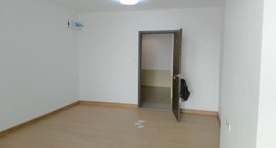 For sale studio condo in Mueang Nonthaburi, Nonthaburi