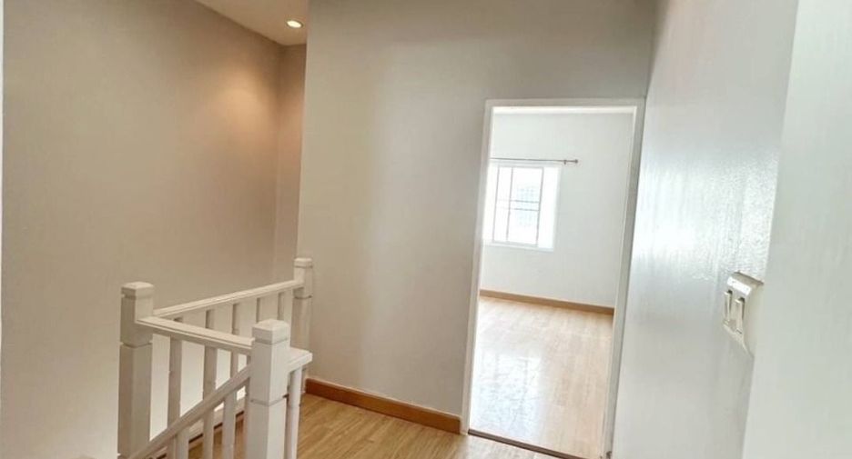 For sale 2 Beds townhouse in Mueang Nonthaburi, Nonthaburi