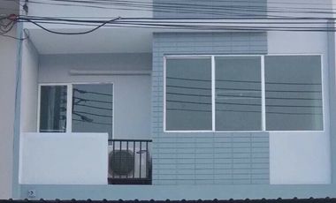 For sale 3 Beds townhouse in Lam Luk Ka, Pathum Thani