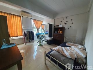 For sale 4 bed townhouse in Mueang Nonthaburi, Nonthaburi