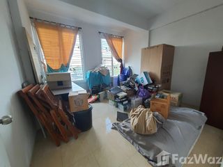 For sale 4 bed townhouse in Mueang Nonthaburi, Nonthaburi