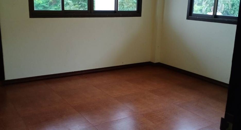 For sale 4 Beds house in Mueang Nong Khai, Nong Khai