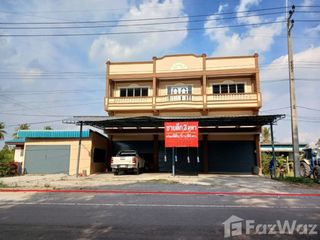 For sale 4 Beds retail Space in Mueang Suphanburi, Suphan Buri