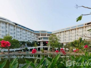 For sale hotel in Mueang Nakhon Ratchasima, Nakhon Ratchasima