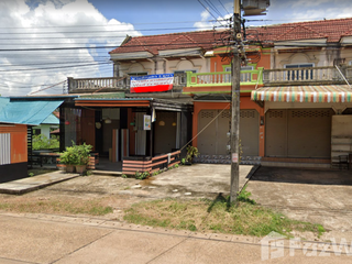 For sale 4 Beds townhouse in Tha Bo, Nong Khai