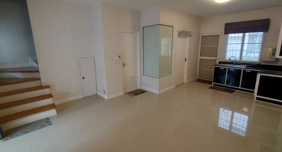 For sale 1 Beds townhouse in Mueang Nonthaburi, Nonthaburi
