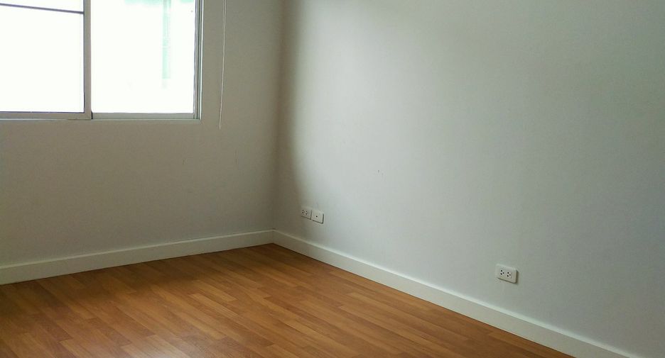 For sale 1 Beds townhouse in Mueang Nonthaburi, Nonthaburi