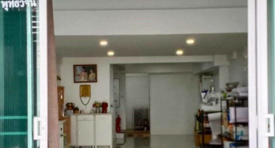 For sale 2 Beds townhouse in Mueang Nonthaburi, Nonthaburi