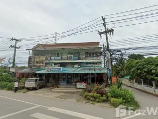 For sale 4 bed townhouse in Ko Chang, Trat