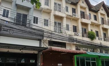 ให้เช่า 5 เตียง วิลล่า ใน ธัญบุรี, ปทุมธานี