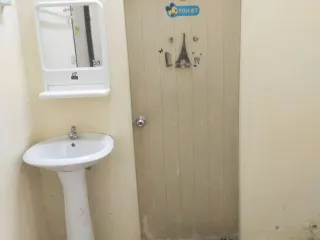 For sale 2 bed townhouse in Mueang Lop Buri, Lopburi