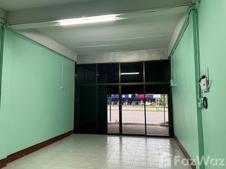For sale 1 bed retail Space in Mueang Lampang, Lampang