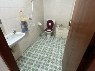 For sale 1 bed retail Space in Mueang Lampang, Lampang