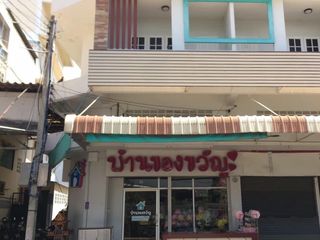 For sale 1 bed townhouse in Mueang Kamphaeng Phet, Kamphaeng Phet