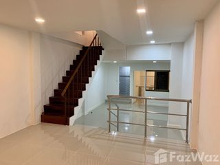 For sale 4 bed townhouse in Mueang Nonthaburi, Nonthaburi