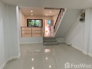 For sale 4 bed townhouse in Mueang Nonthaburi, Nonthaburi