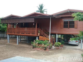 For sale 4 bed house in Sawankhalok, Sukhothai