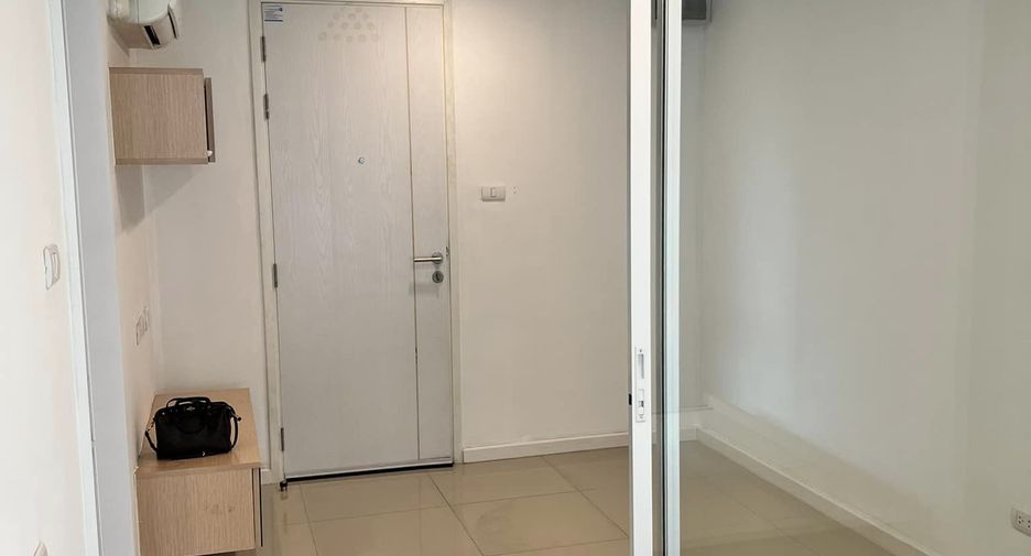 For sale 1 Beds condo in Don Mueang, Bangkok