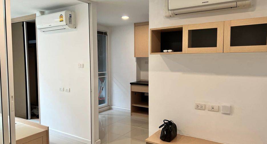 For sale 1 Beds condo in Don Mueang, Bangkok
