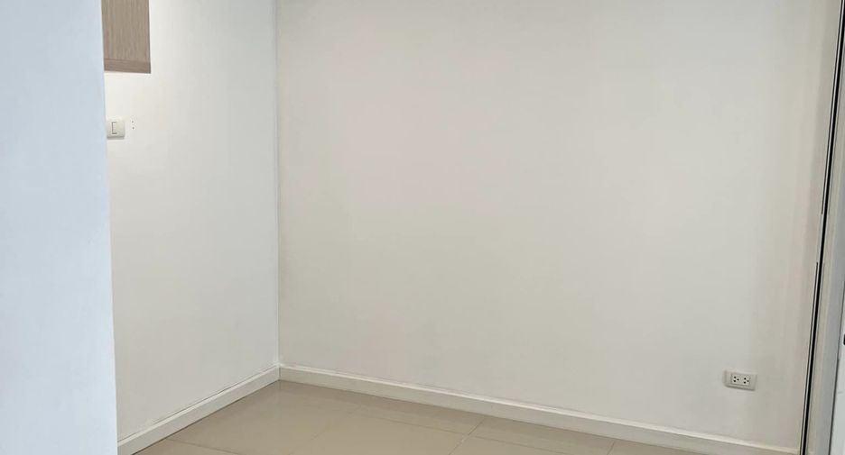 For sale 1 Beds condo in Don Mueang, Bangkok